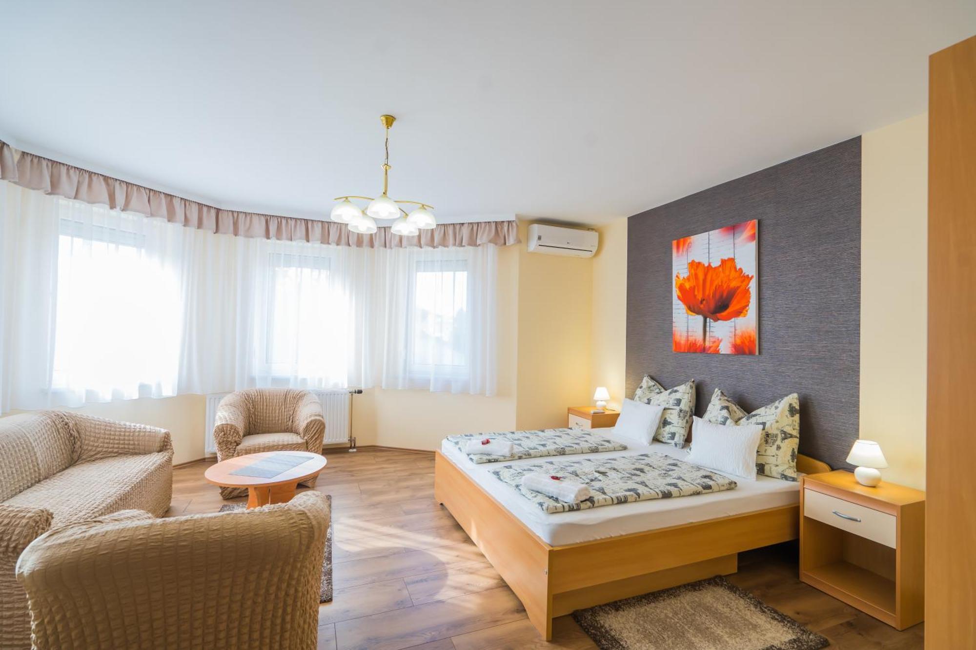 Korponyi Villa Siófok Exterior foto